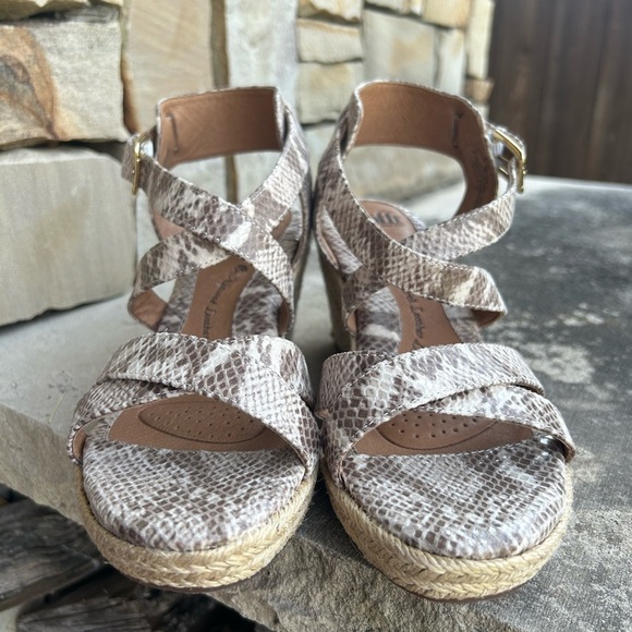 Sofft Inez Espadrille Snakeskin print Wedge Sandals NWOB Sz-8.5.  K - Picture 3 of 14